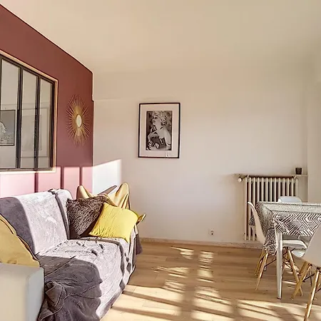 Apartment L'aiglon Airco In The Town Center For 4 By Sunset