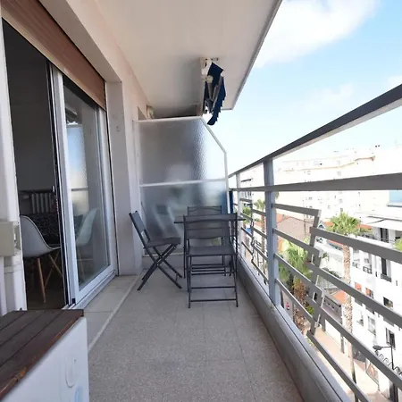 L'aiglon Airco In The Town Center For 4 By Sunset Apartment