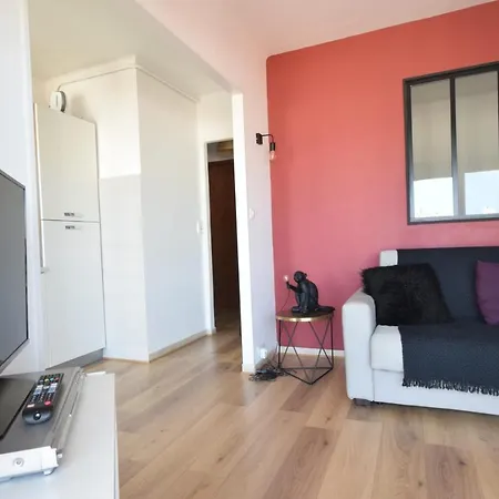 L'aiglon Airco In The Town Center For 4 By Sunset Apartment Antibes