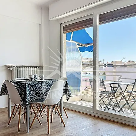 L'aiglon Airco In The Town Center For 4 By Sunset Apartment Antibes